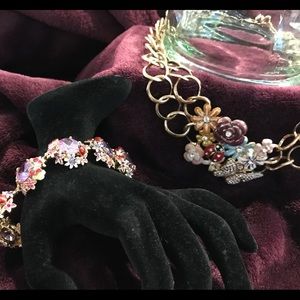 Beautiful designer bracelet and necklace.